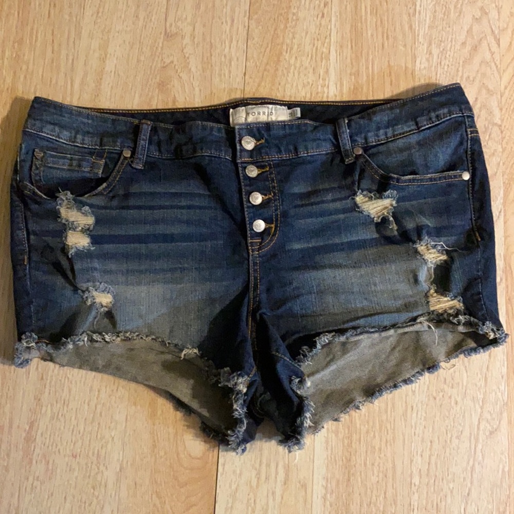 Torrid Distressed Skinny Button Denim Shorty Short